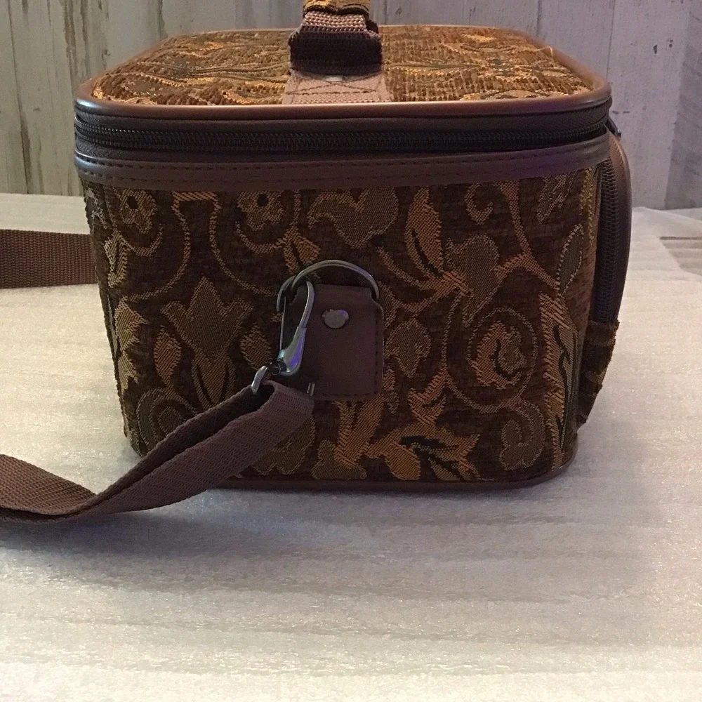 Raviani Gold Tapestry Cosmetic Bag